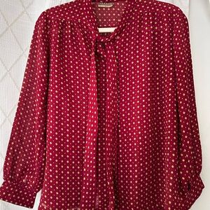 Vintage (bought in Amsterdam) Joliet (brand) Burgundy Diamond Pattern Blouse